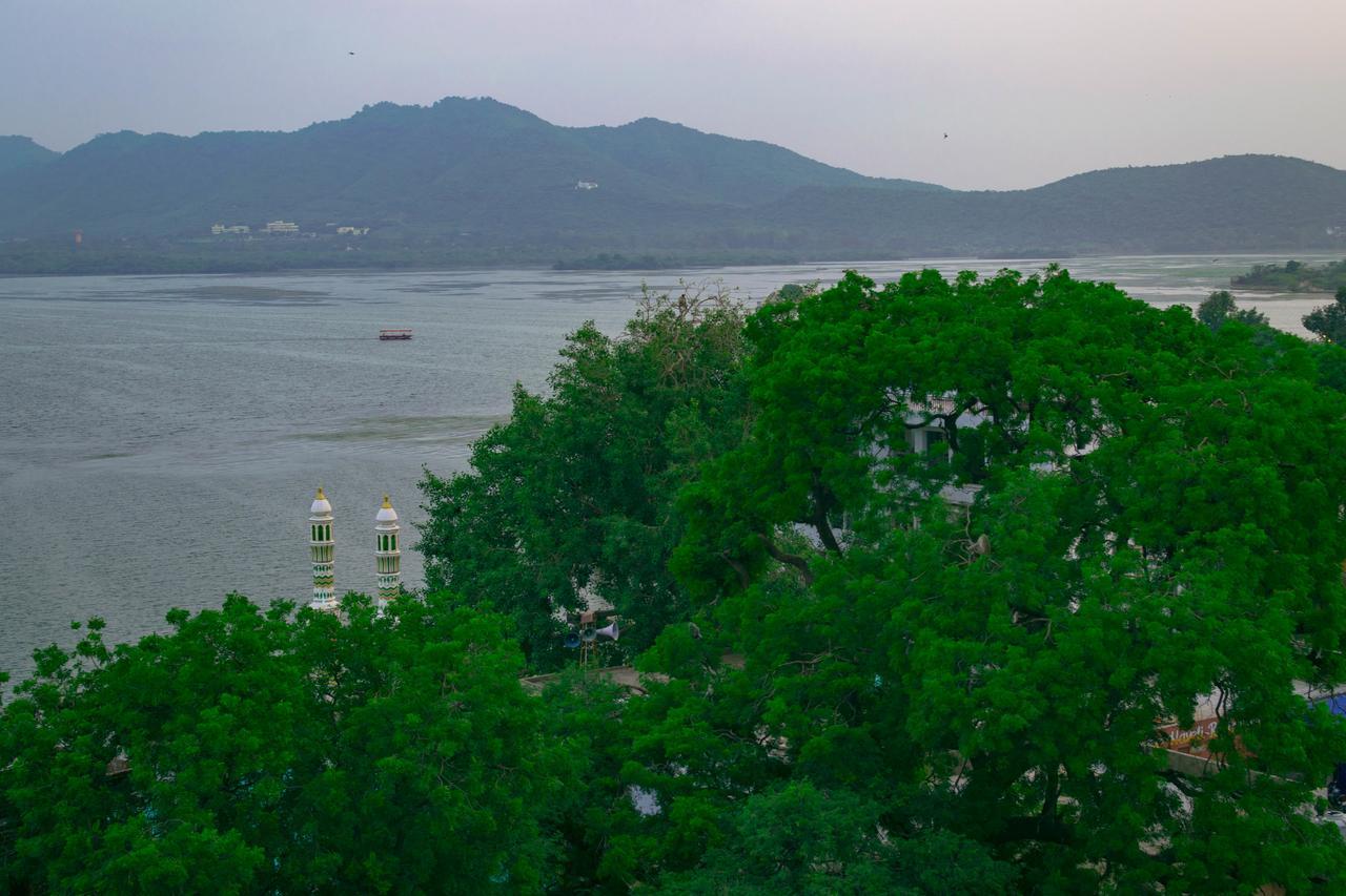 The Hostel Crawl Udaipur Bagian luar foto