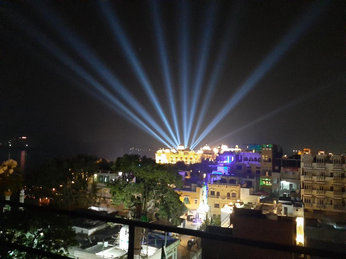 The Hostel Crawl Udaipur Bagian luar foto